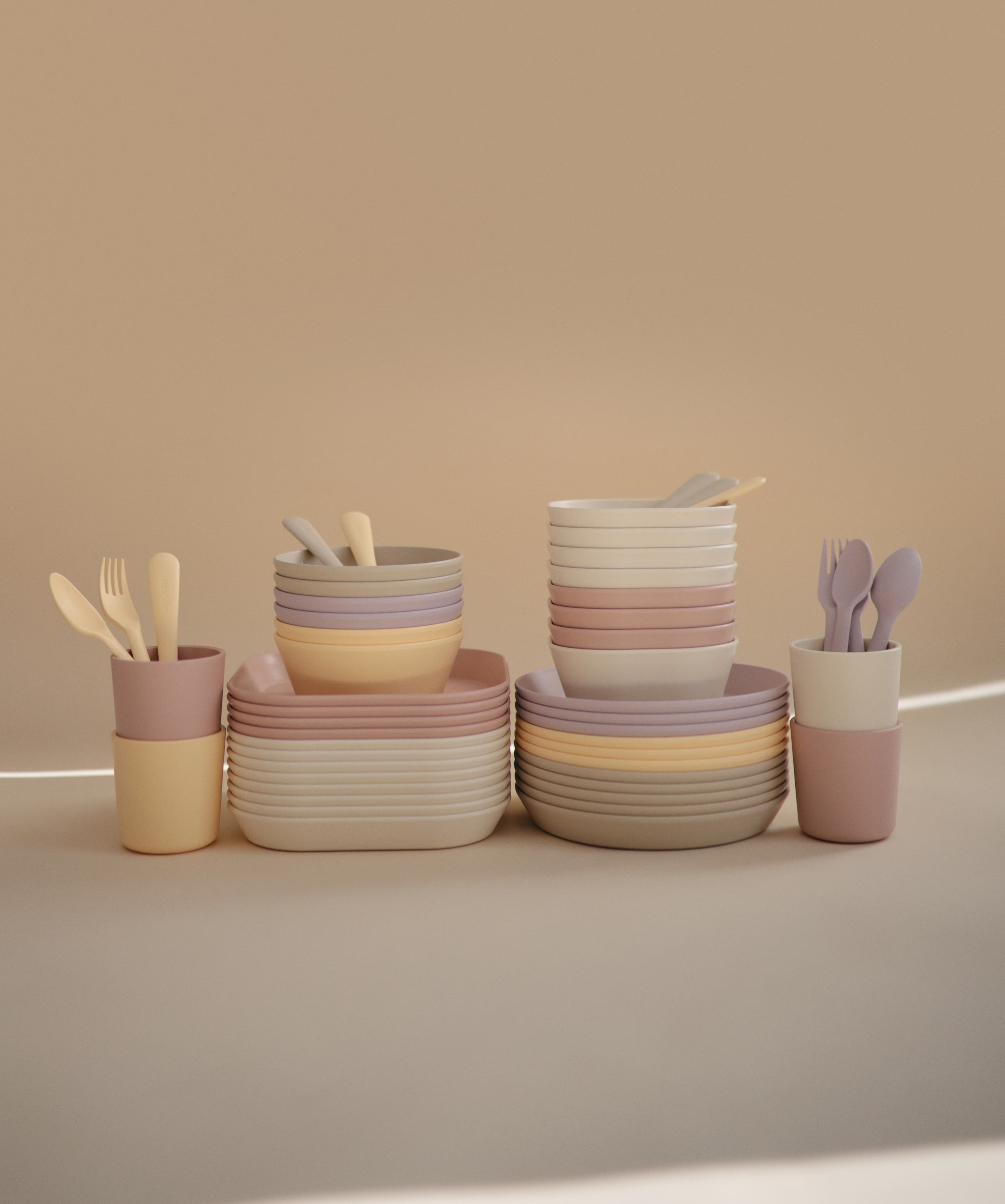 Mushie Dinnerware, PP-Plast